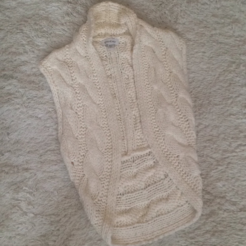 bebe Cream Cable-Knit Open Front Poncho Vest - Picture 2 of 4
